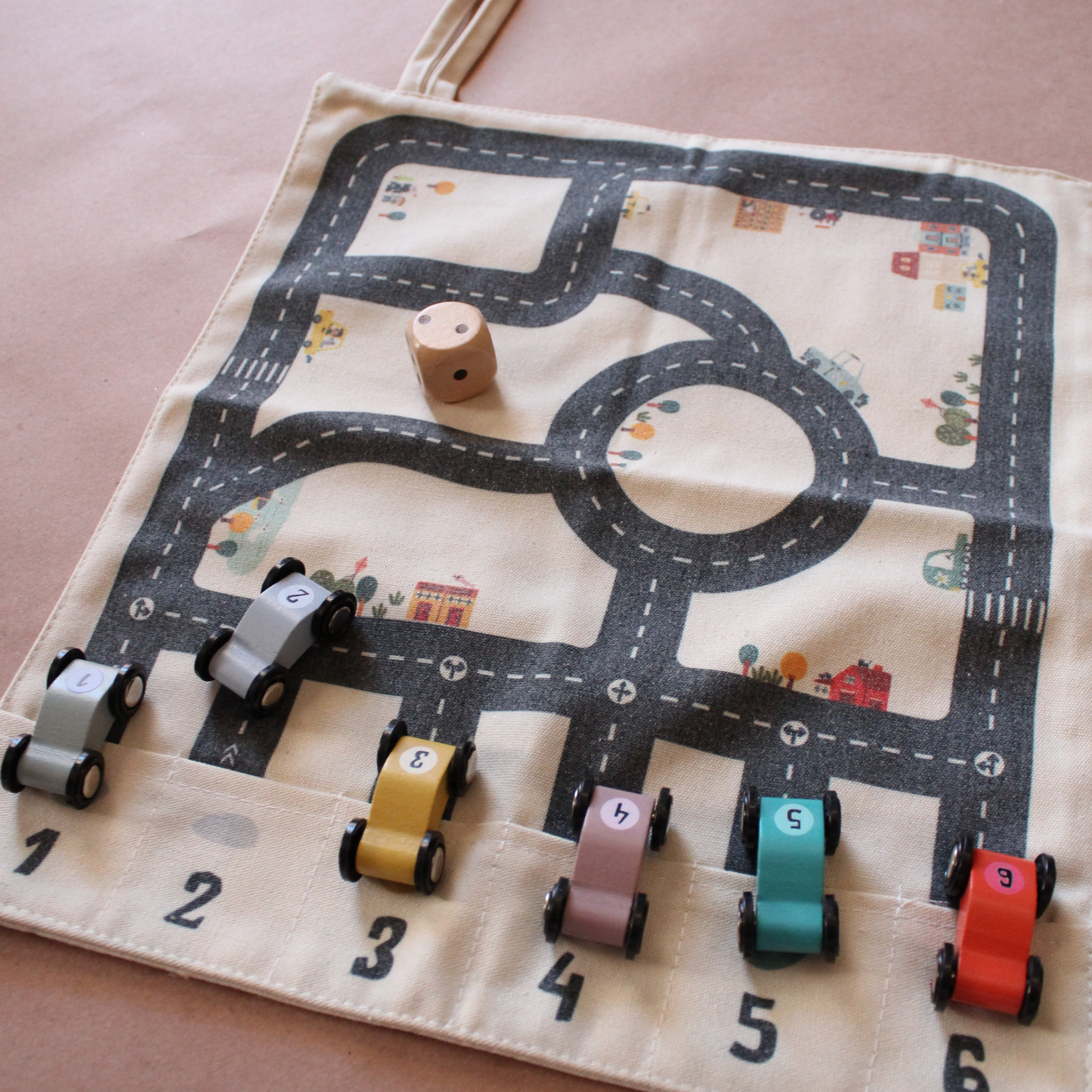 Juego de carros con doble pista